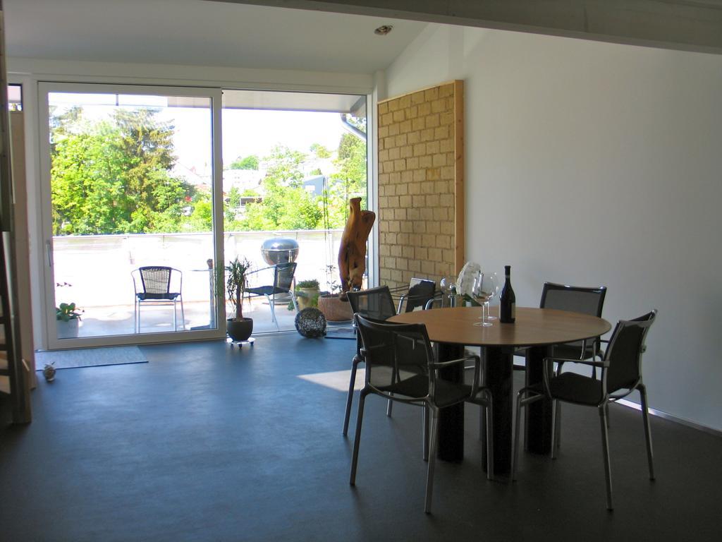 Artist'S Loft Zur Maloya Apartamento Ormalingen Quarto foto